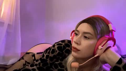 Emily online show from 10.01.25