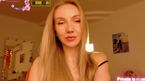 Snapshot of rina_asty chatting on 04.01.26 Rina Asty online show from 04.01.26