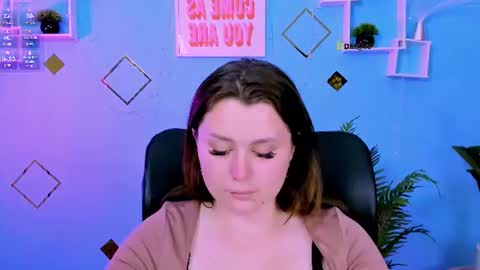 Snapshot of rina_gold_ chatting on 06.22.26 Rina online show from 06.22.26
