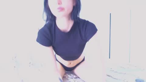 Snapshot of rinacain chatting on 05.28.26 RINA online show from 05.28.26