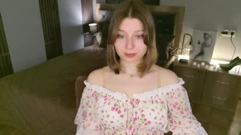 Snapshot of rinacake chatting on 05.16.26 rinacake online show from 05.16.26