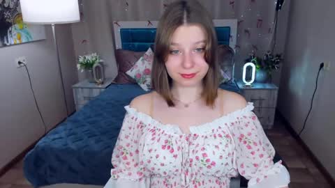 Snapshot of rinacake chatting on 05.19.26 rinacake online show from 05.19.26