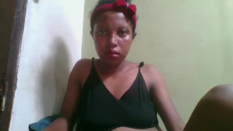 Snapshot of rinah654271 chatting on 04.19.26 rinah654271 online show from 04.19.26