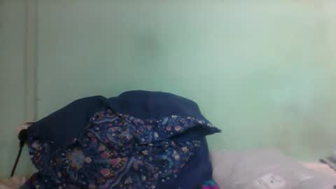 rinah856024 online show from 12.19.25