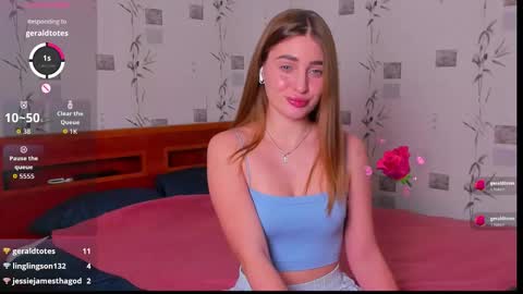 Snapshot of rinaklark chatting on 01.15.26 Rina online show from 01.15.26