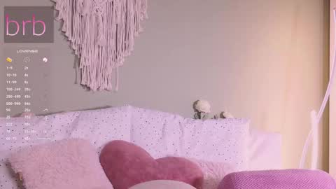 Rina online show from 10.14.25