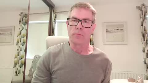 Snapshot of ringomar chatting on 10.01.25 Rob online show from 10.01.25