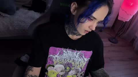   DianaBrite            fansl y online show from 01.28.25