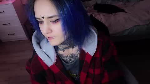   DianaBrite            fansl y online show from 02.11.25