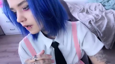   DianaBrite            fansl y online show from 02.26.25