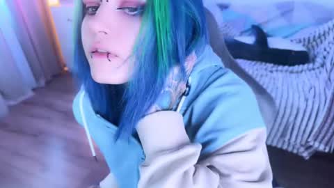   DianaBrite            fansl y online show from 10.01.25