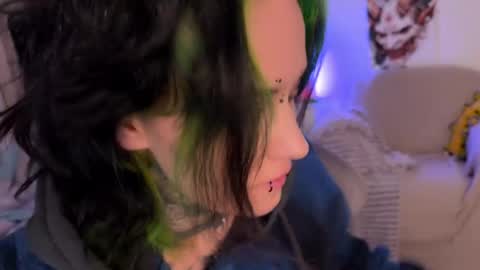   DianaBrite            fansl y online show from 04.01.26