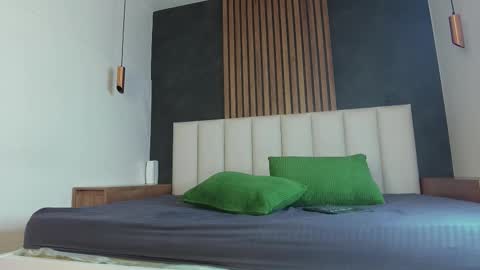 RIRI  online show from 02.12.26