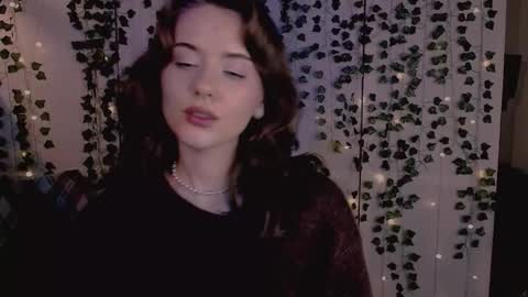risha_laass online show from 10.24.25