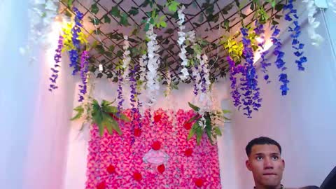 Snapshot of risitos_de_oro_ chatting on 09.17.25 Risitos De Oro online show from 09.17.25