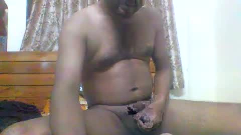 Snapshot of ritesh20101010 chatting on 03.04.25 Indian male online show from 03.04.25