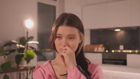 Snapshot of rivagosnell chatting on 02.04.26 Akemi online show from 02.04.26