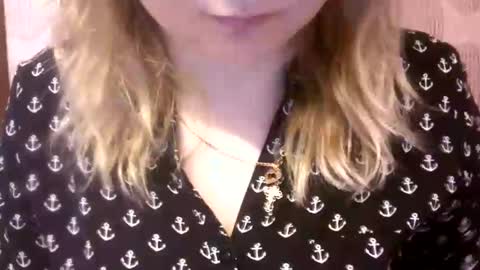 Snapshot of riveramaureen chatting on 01.26.25 RiveraMaureen online show from 01.26.25