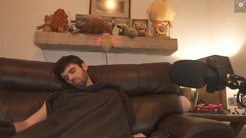 Ryan aka KeylimeRy online show from 01.12.25