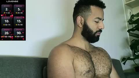 SebasRoa online show from 12.23.24