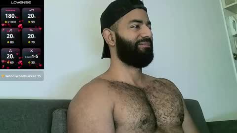 SebasRoa online show from 02.20.25