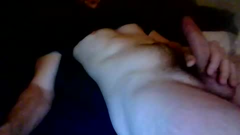 Snapshot of roaddogg1988 chatting on 01.13.26 roaddogg1988 online show from 01.13.26