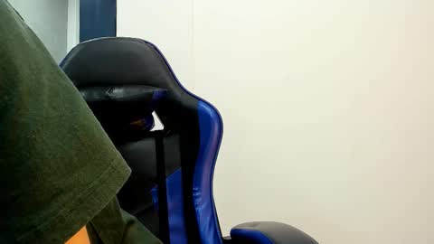 Roan Birkin online show from 10.28.25