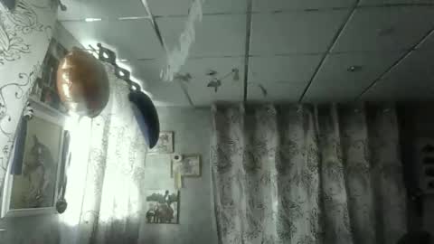 rob18997 online show from 11.10.25