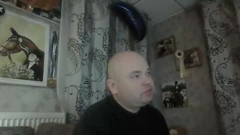 rob18997 online show from 11.15.25