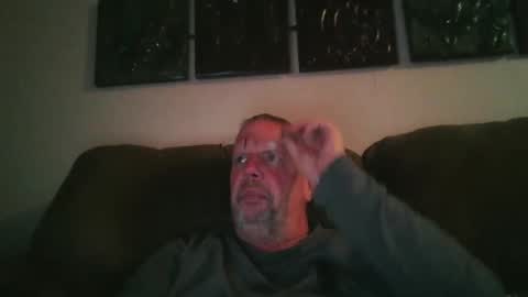 Snapshot of rob9271963 chatting on 03.08.25 Rob online show from 03.08.25