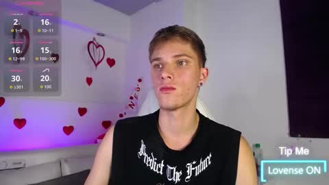 Snapshot of robbinblaze chatting on 02.12.26 Robbin online show from 02.12.26