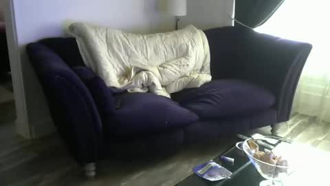 Snapshot of rober10000 chatting on 11.23.25 rober10000 online show from 11.23.25