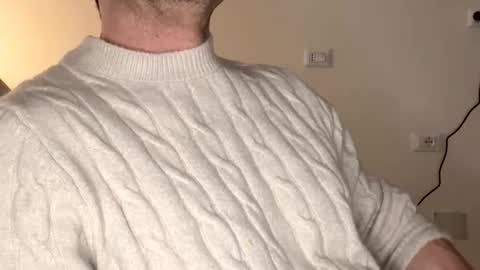 Snapshot of roberpierre_ho chatting on 02.14.26 roberpierre_ho online show from 02.14.26