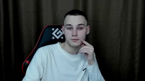 robert10211 online show from 12.29.24