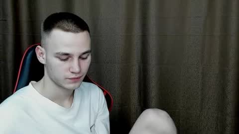 robert10211 online show from 12.29.24