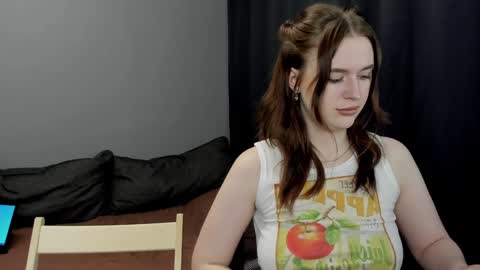 Lisa and Robert  i am online all days 900 am GMT3   online show from 01.31.25