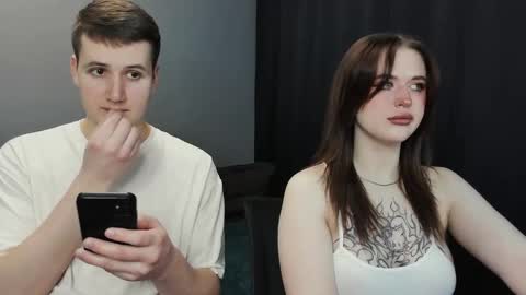 Lisa and Robert  i am online all days 900 am GMT3   online show from 02.17.25