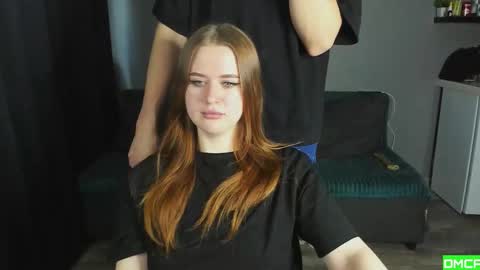 Lisa and Robert  i am online all days 900 am GMT3   online show from 10.15.25