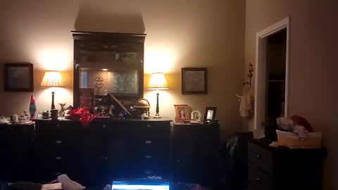 Snapshot of robertharley chatting on 12.03.25 robertharley online show from 12.03.25