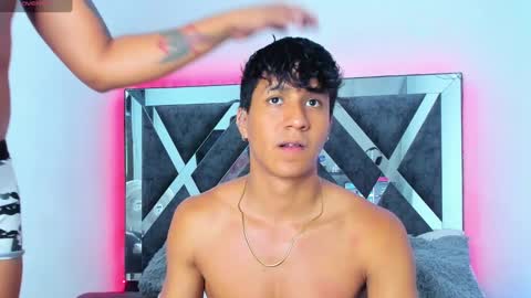 Robert Miller And Mael Thompson  online show from 03.02.25