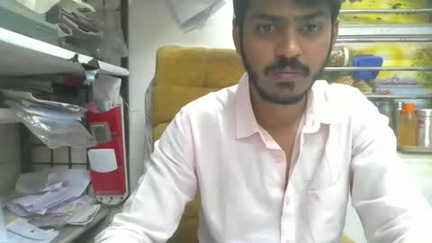 Robertsalia online show from 02.14.25