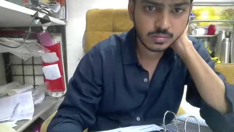 Robertsalia online show from 09.25.25