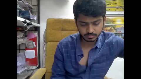 Robertsalia online show from 11.05.25