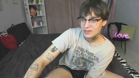 RobertTate online show from 11.26.25