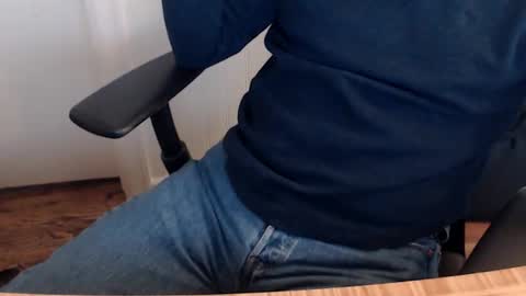 robidan6923 online show from 12.01.25