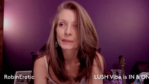 Snapshot of robinerotic chatting on 03.03.25 RobinErotic online show from 03.03.25