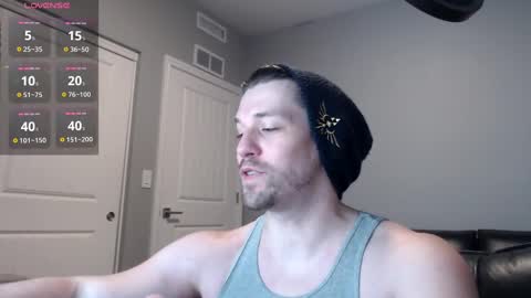 Snapshot of robknocks chatting on 01.11.25 Rob Knocks online show from 01.11.25