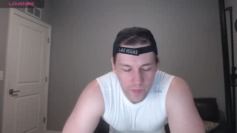 Snapshot of robknocks chatting on 09.23.25 Rob Knocks online show from 09.23.25