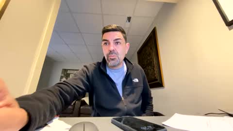 Snapshot of roblatino12 chatting on 02.25.25 roblatino12 online show from 02.25.25