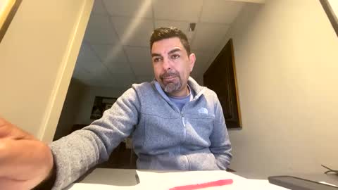 Snapshot of roblatino12 chatting on 03.03.25 roblatino12 online show from 03.03.25